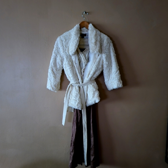 Faux jacket - Picture 1 of 2